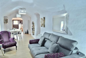 Cuevas Helena, Benamaurel